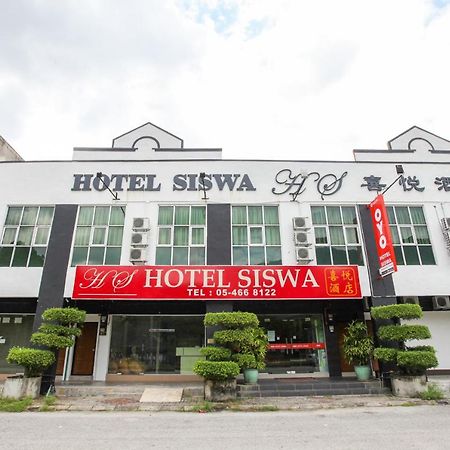 Oyo 89539 Hotel Siswa Kampar Extérieur photo