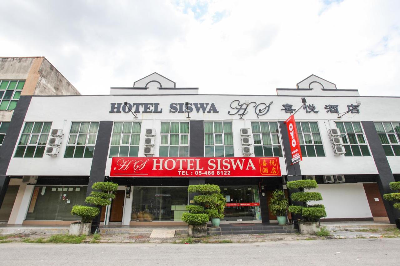 Oyo 89539 Hotel Siswa Kampar Extérieur photo