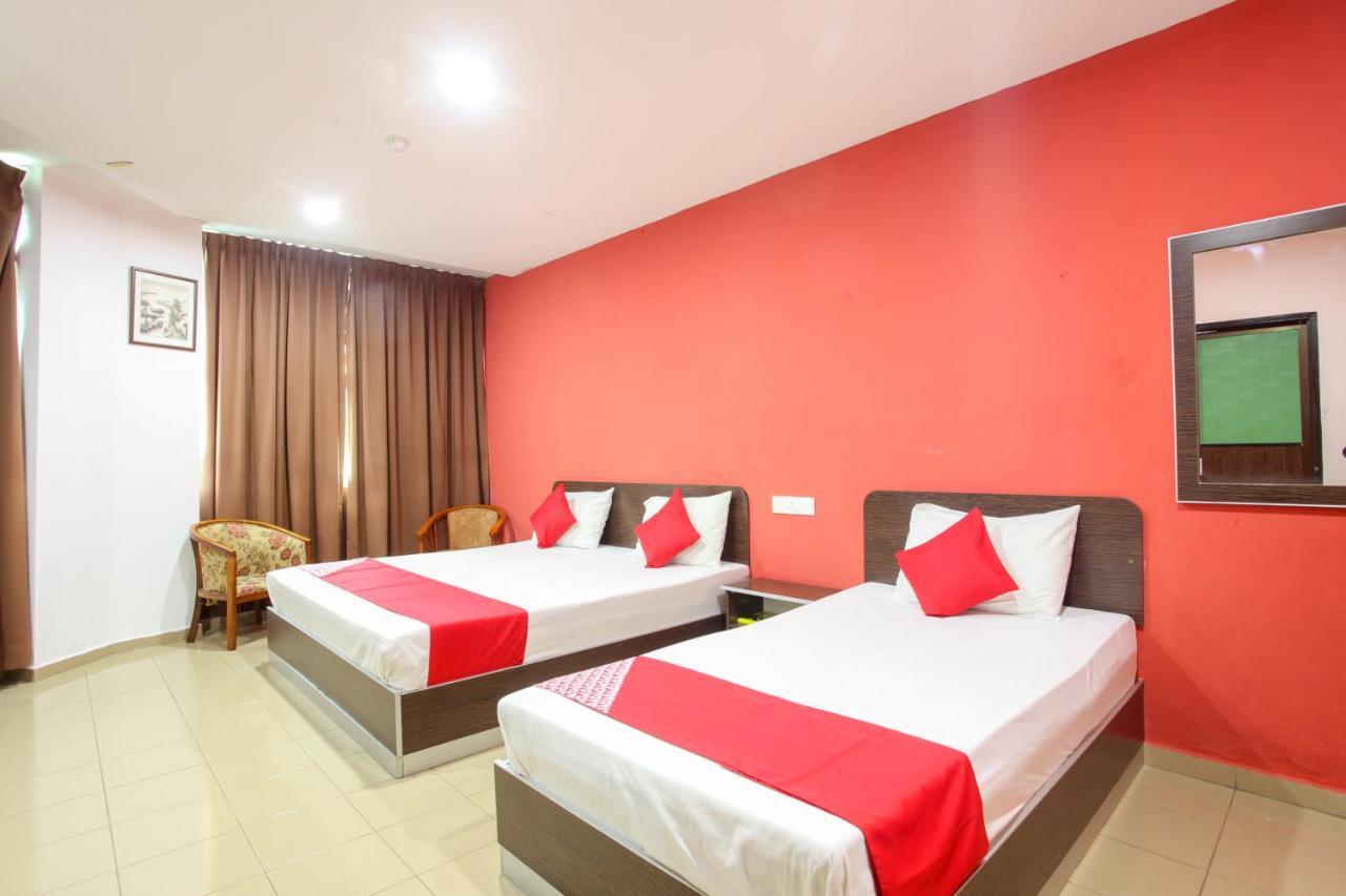 Oyo 89539 Hotel Siswa Kampar Extérieur photo