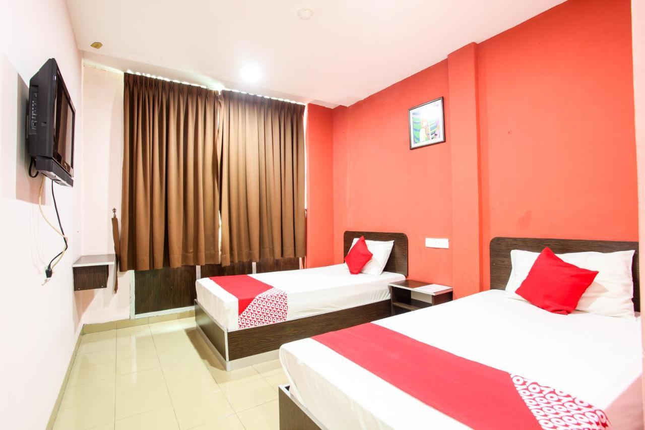 Oyo 89539 Hotel Siswa Kampar Extérieur photo