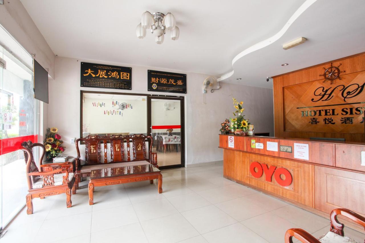 Oyo 89539 Hotel Siswa Kampar Extérieur photo
